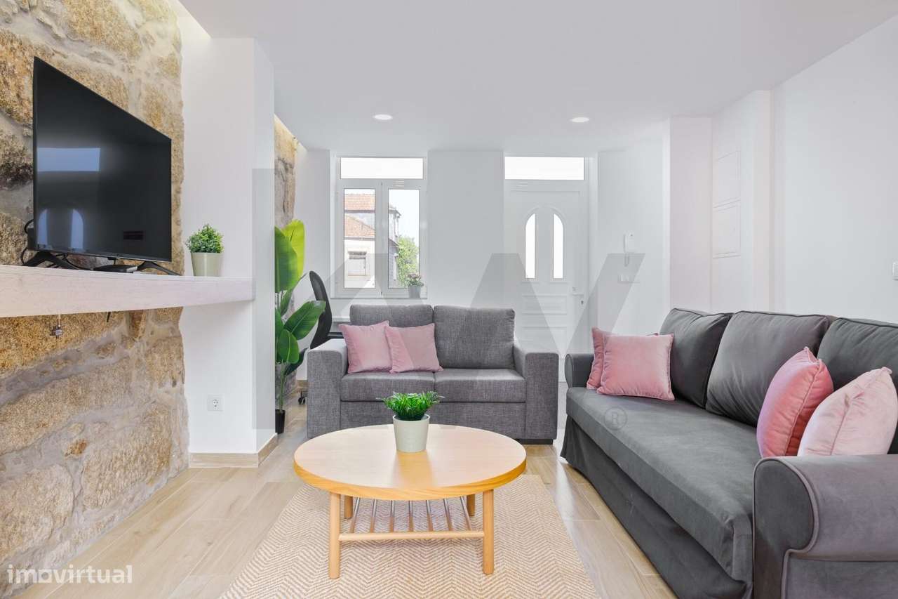 MORADIA COM JARDIM NO CORAÇÃO DE V N GAIA-5