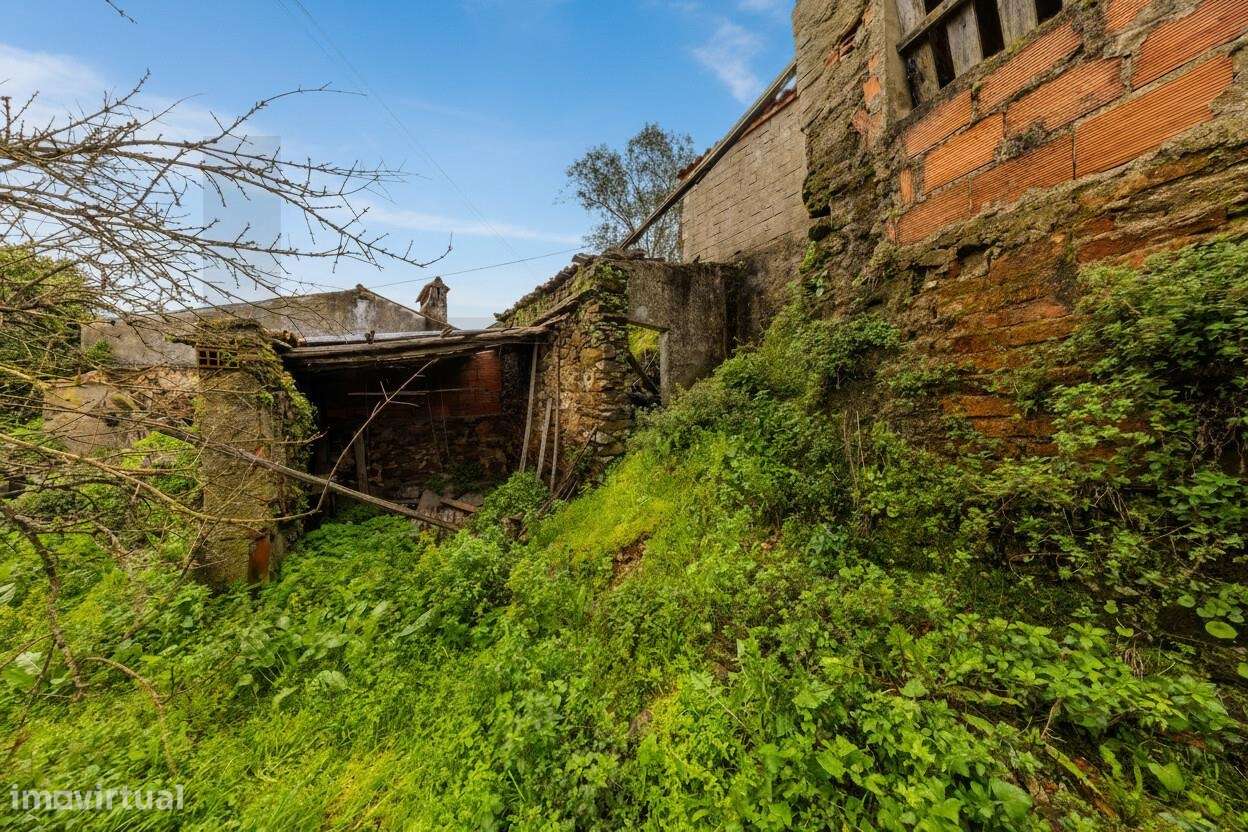Moradias por concluir com anexo e terreno — oportunidade única em Cada - Grande imagem: 4/25