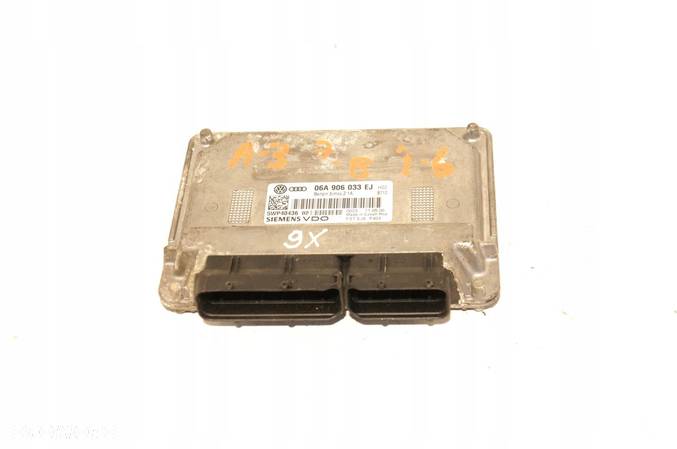 KOMPUTER STEROWNIK ECU AUDI A3 8P 1,6 MPI BENZYNA 06A906033EJ 5WP40436 - 1