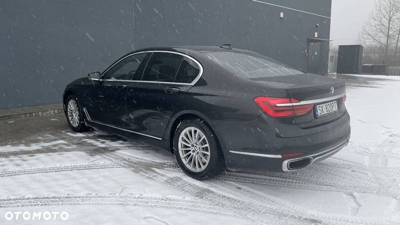 BMW Seria 7 730d xDrive - 9