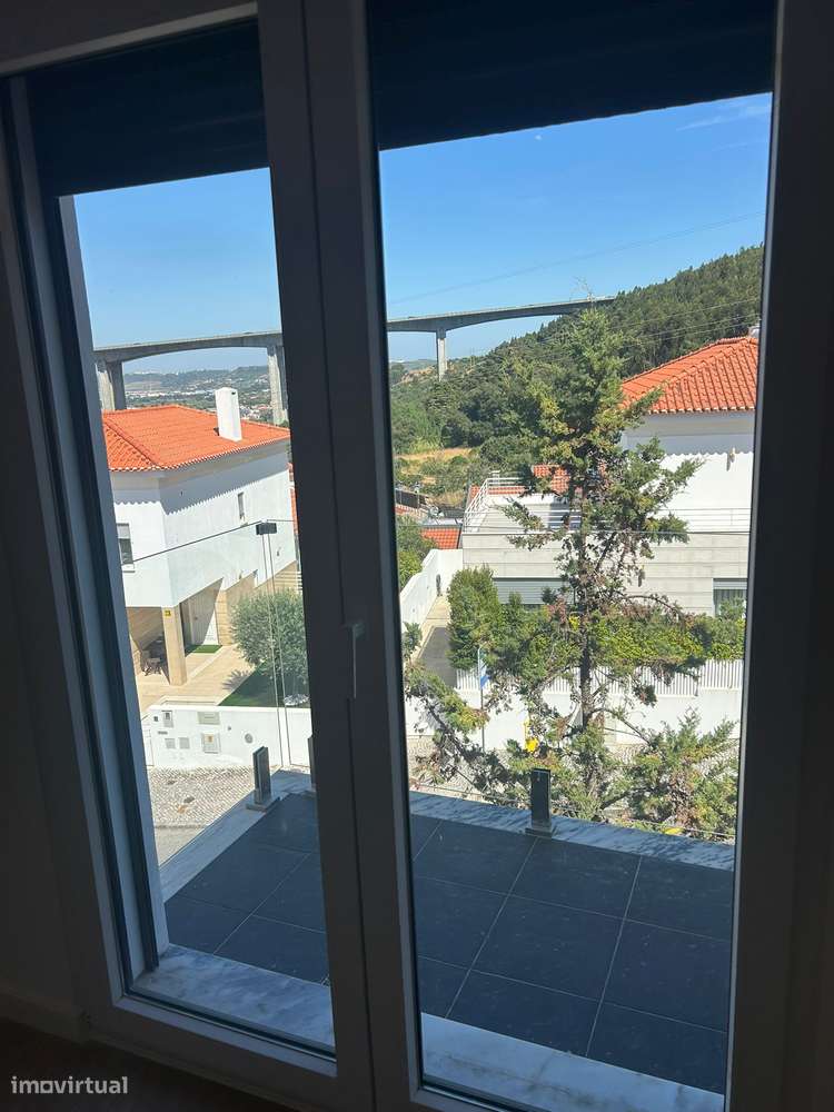 T3 +1 Duplex NOVO no Empreendimento Varandas do Pinheiro-26