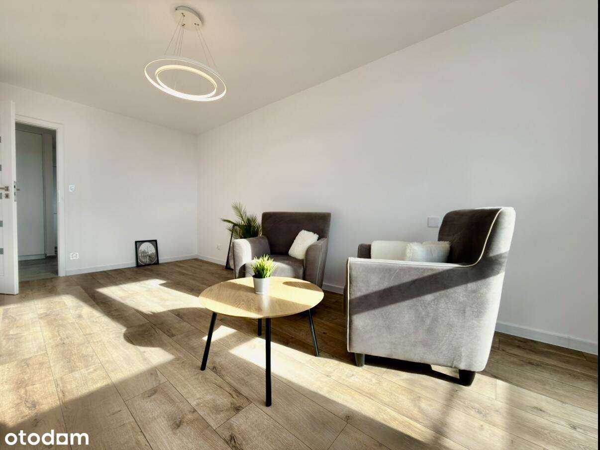 3 pokoje z balkonem po remoncie Plac Teatralny-1