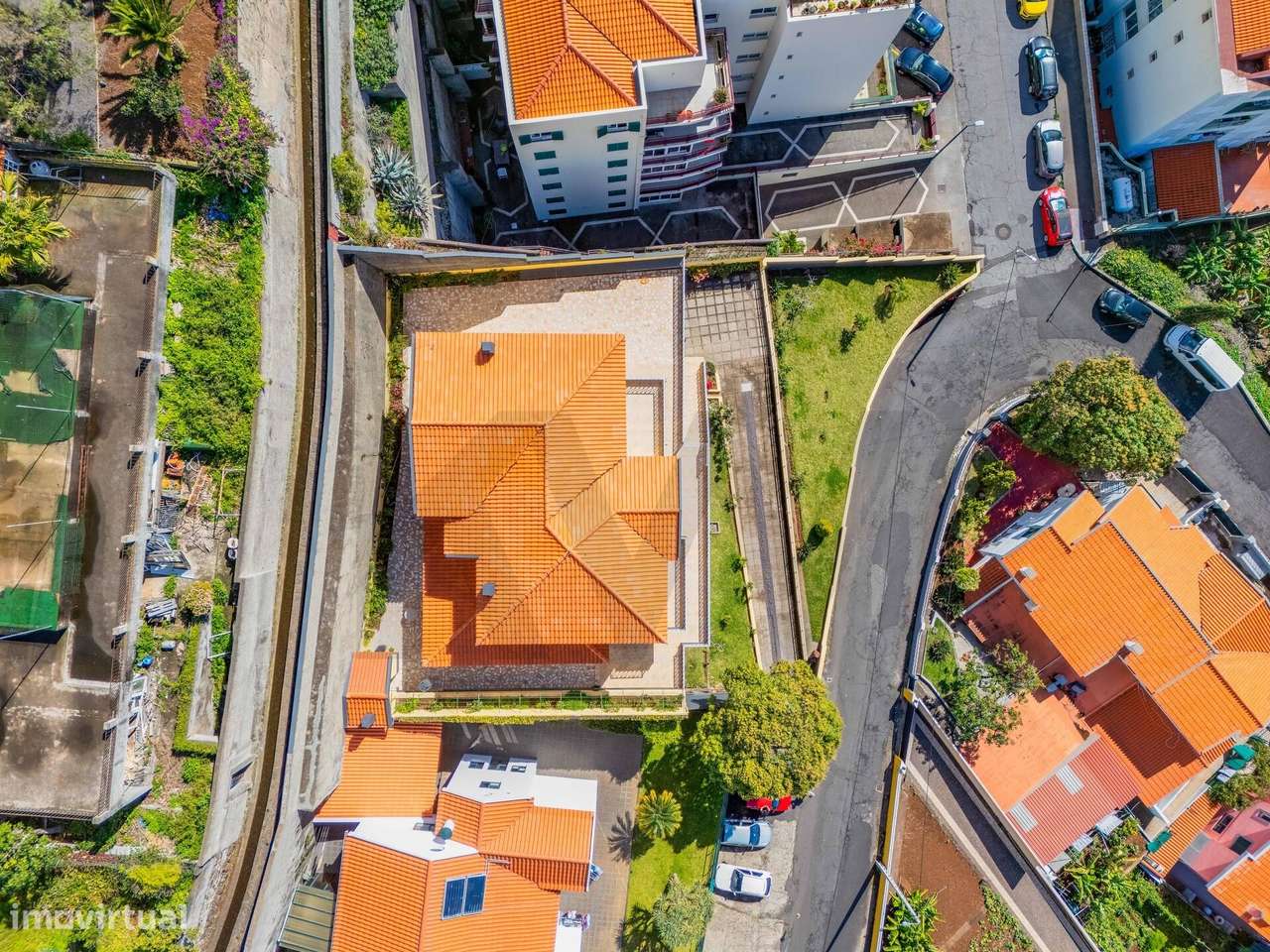 Moradia T7 no Alto do Amparo São Martinho - Grande imagem: 5/60