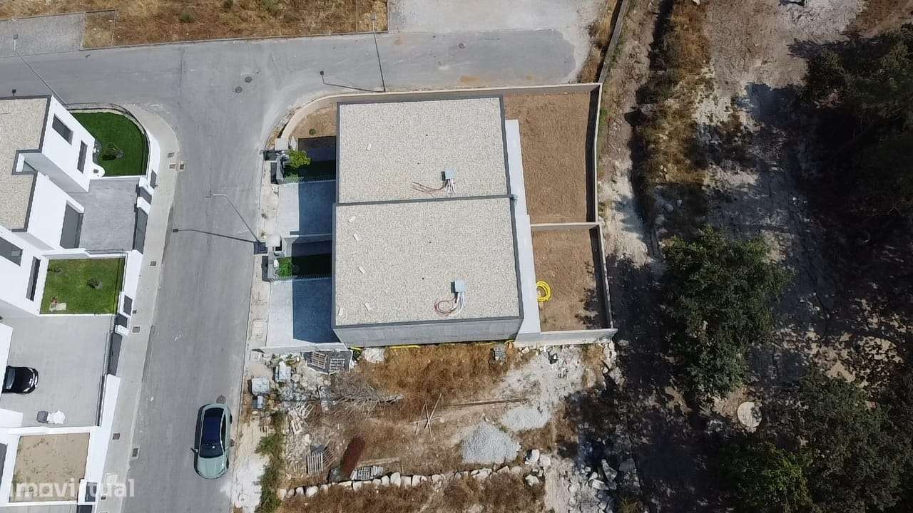 Moradia em Banda T3 Venda em Lanhoso,Póvoa de Lanhoso-52