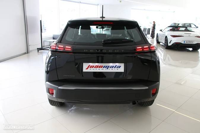 Peugeot 2008 1.2 PureTech Active - 11