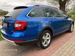 Skoda Octavia Scout 2.0 TDI 4x4 DSG - 3