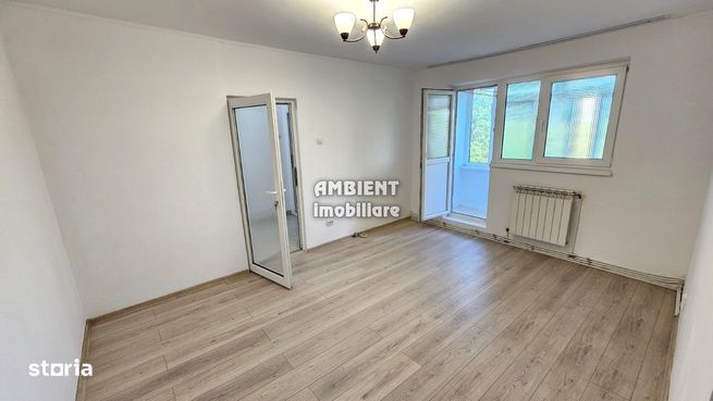 Apartament cu 3 camere, etaj 3, zona DECEBAL - KAUFLAND;-0