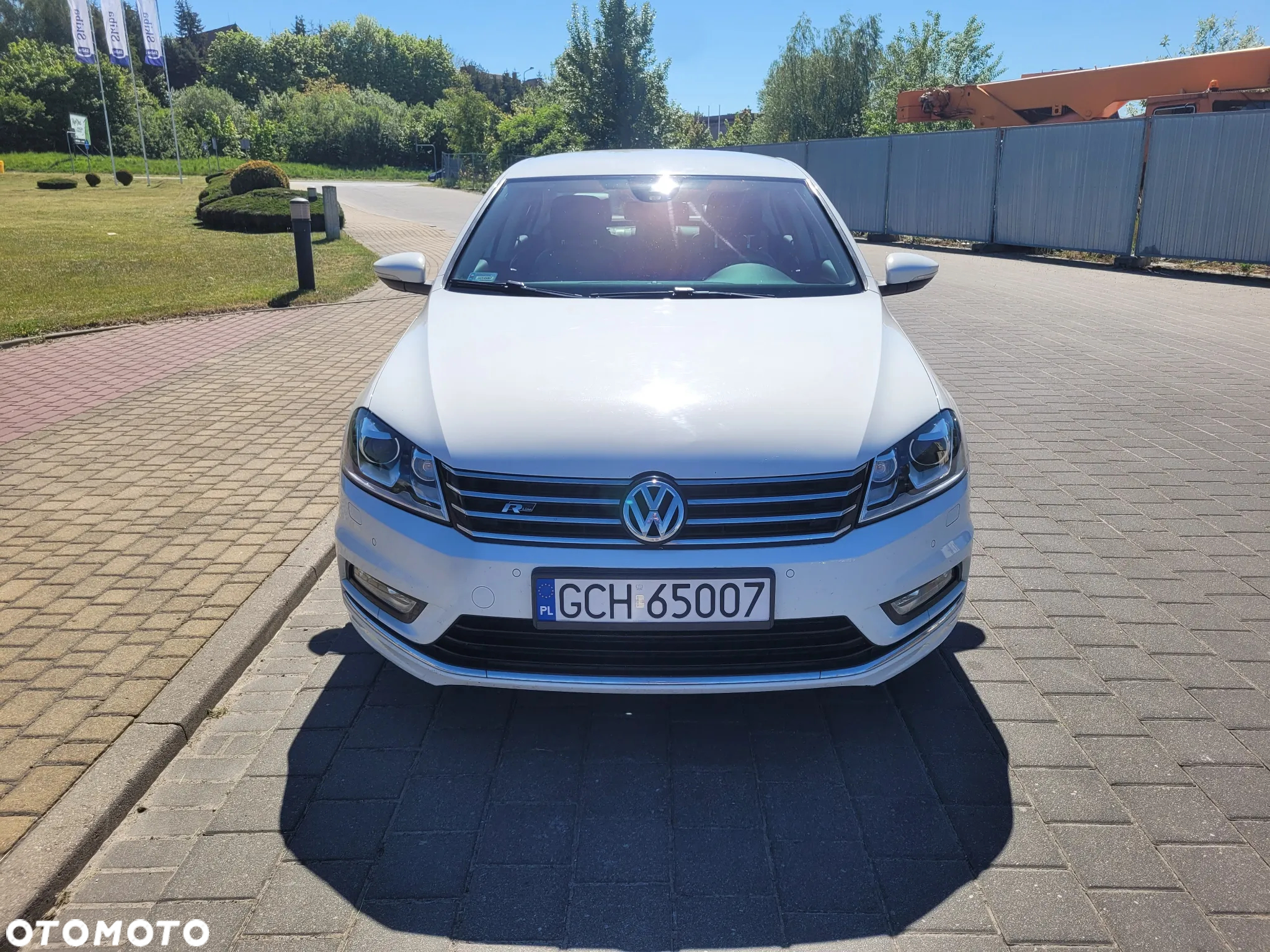 Volkswagen Passat 1.4 TSI BMT Highline R-Style DSG - 2