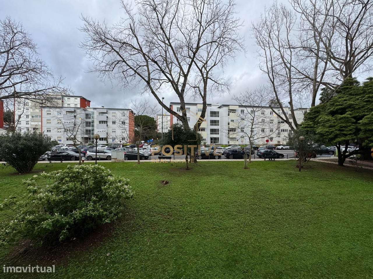 Apartamento T2 c/2 WC's em Oeiras-38