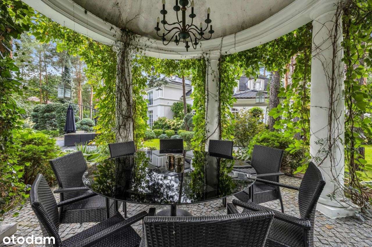 Wyjątkowa rezydencja w lesie-15