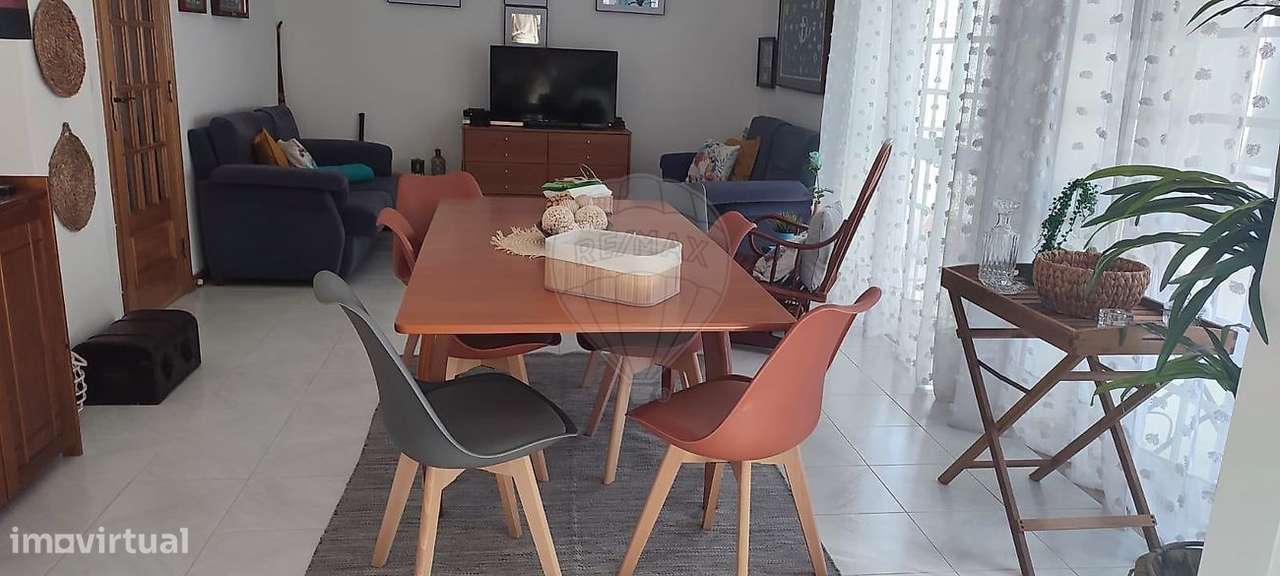 Apartamento T3 para arrendamento - Grande imagem: 2/13
