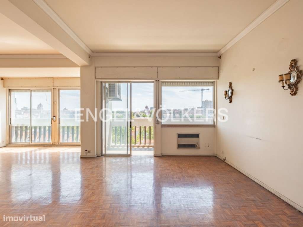 Apartamento com vista panorâmica em Alvalade-2