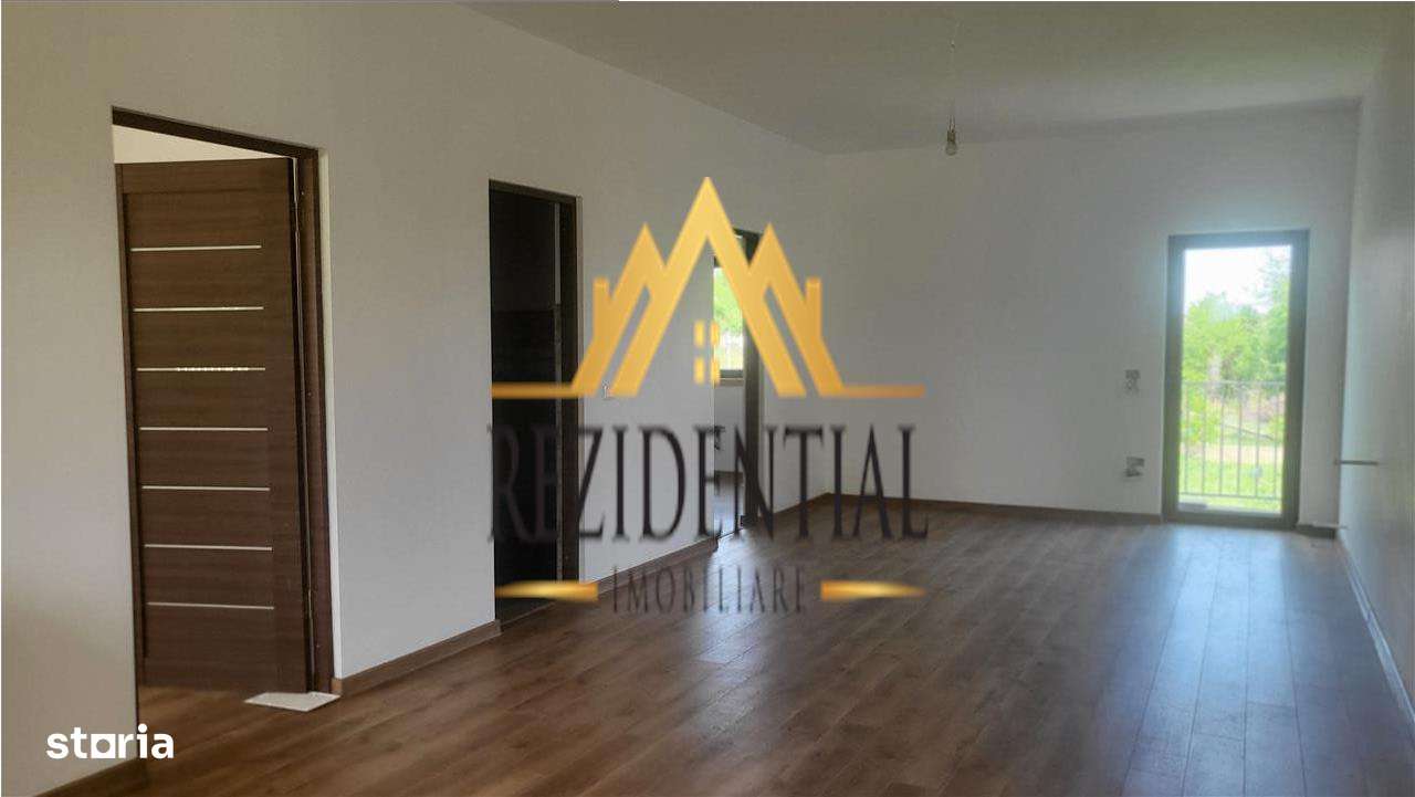 CASA SUPERBA - CERVICESTI (la doar 6 km de Botosani) - Imagine principală: 5/10