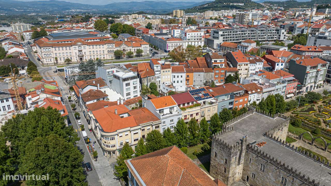 Penthouse T3 Triplex à venda em Braga-31