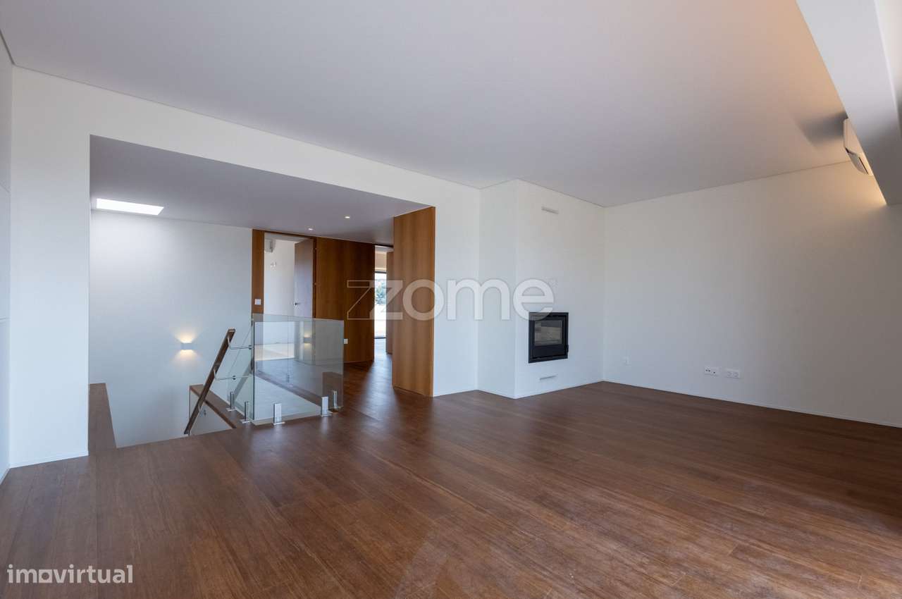 Apartamento T4 Duplex Novo no Prestigiado Edifício Alameda-29