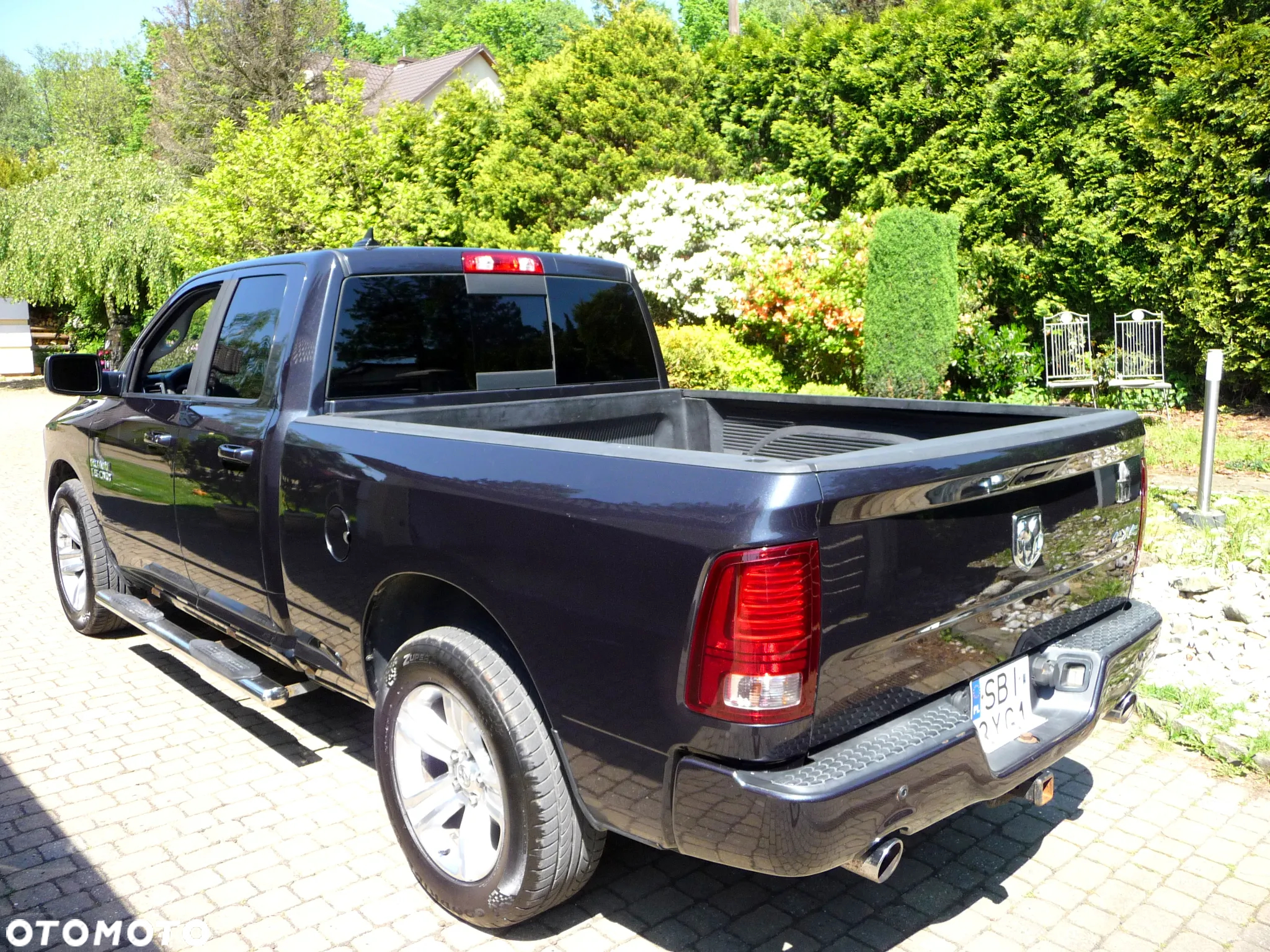 Dodge RAM 1500 5.7 4x4 - 11