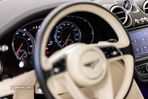 Bentley Bentayga W12 Mulliner - 14