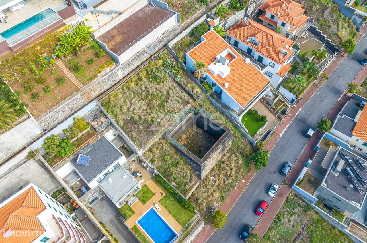 Terreno urbano para Moradia Unifamiliar-15