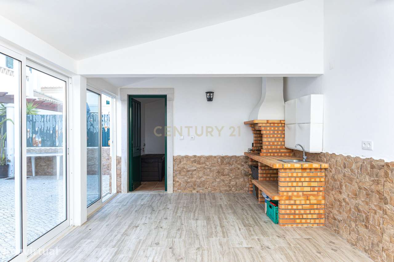 Urbanização Casa Nova Romeirão - Moradia T4 geminada-34