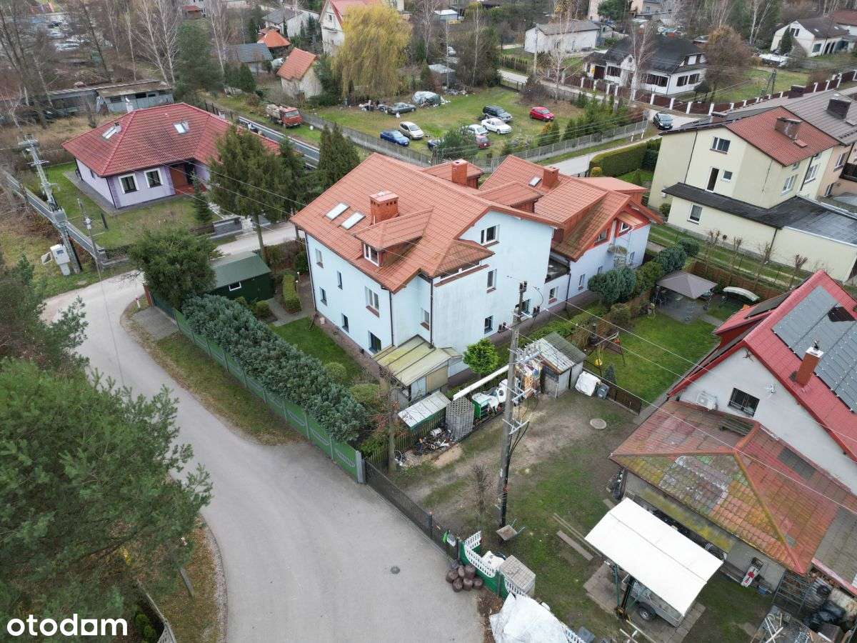 Nieruchomość premium – 3 budynki / 700m2 działka-3