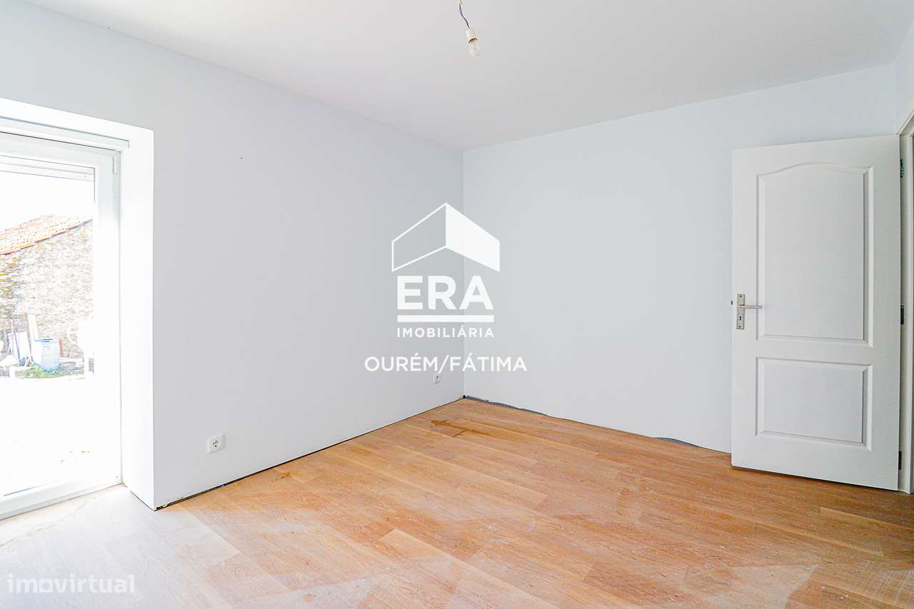 Moradia T4, Caneiro, Ourém-17