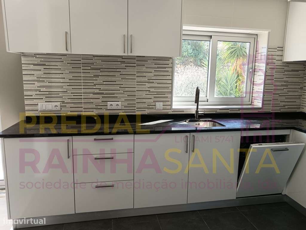 Apartamento T2 remodelado _ Santa Clara - Grande imagem: 1/10