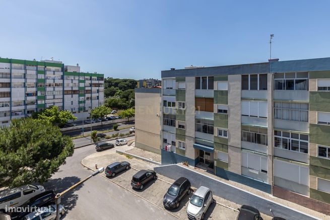 Apartamento T2 no Feijó totalmente remodelado-20
