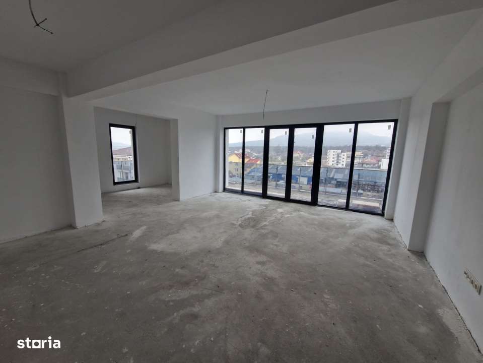 Penthouse de 3 camere, decomandat, 90 mp., zona Nord. - Imagine principală: 3/6