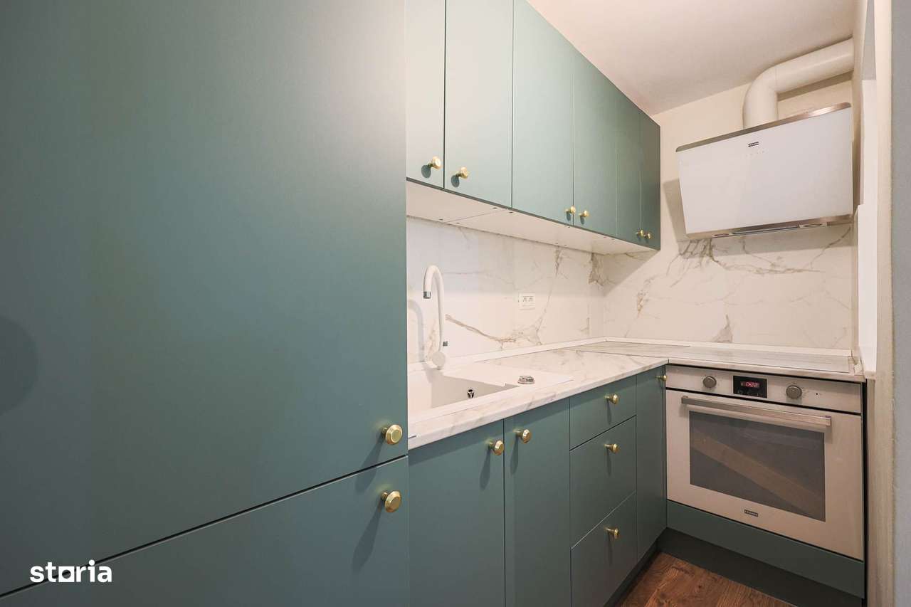 Apartament 95 mp pe Iuliu Maniu la casă, curte proprie inchisa - Imagine principală: 4/12