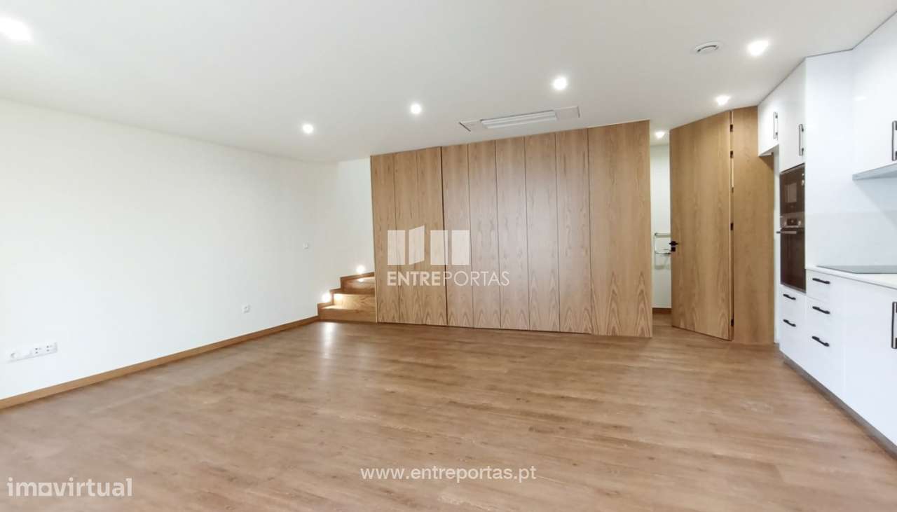 Venda de Moradia V2 nova, Aver-o-Mar, Póvoa de Varzim - Grande imagem: 1/23