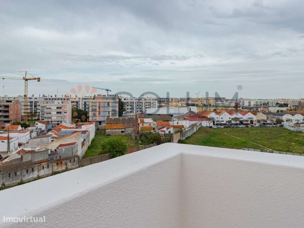 Apartamento Duplex T4 novo com grande Terraço - Montijo-16