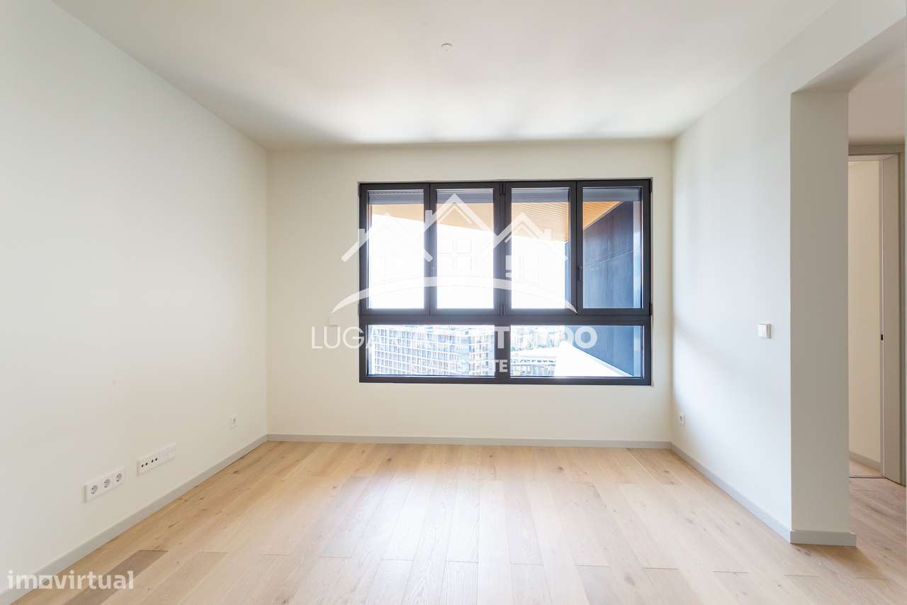 T1 Vista Rio Parque das Nações/Expo C/ Garagem Piscina e 71m2 - Grande imagem: 4/29