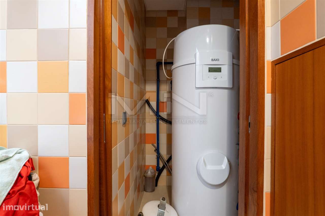 Moradia T3+1 - Exclusividade, Design e Conforto Superior-43