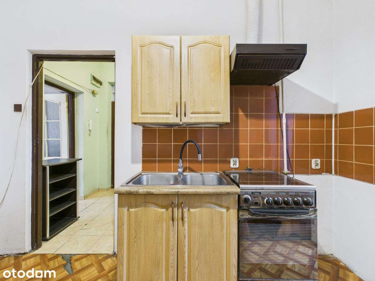 Chorzów Batory - 2 pokoje z potencjałem.-12