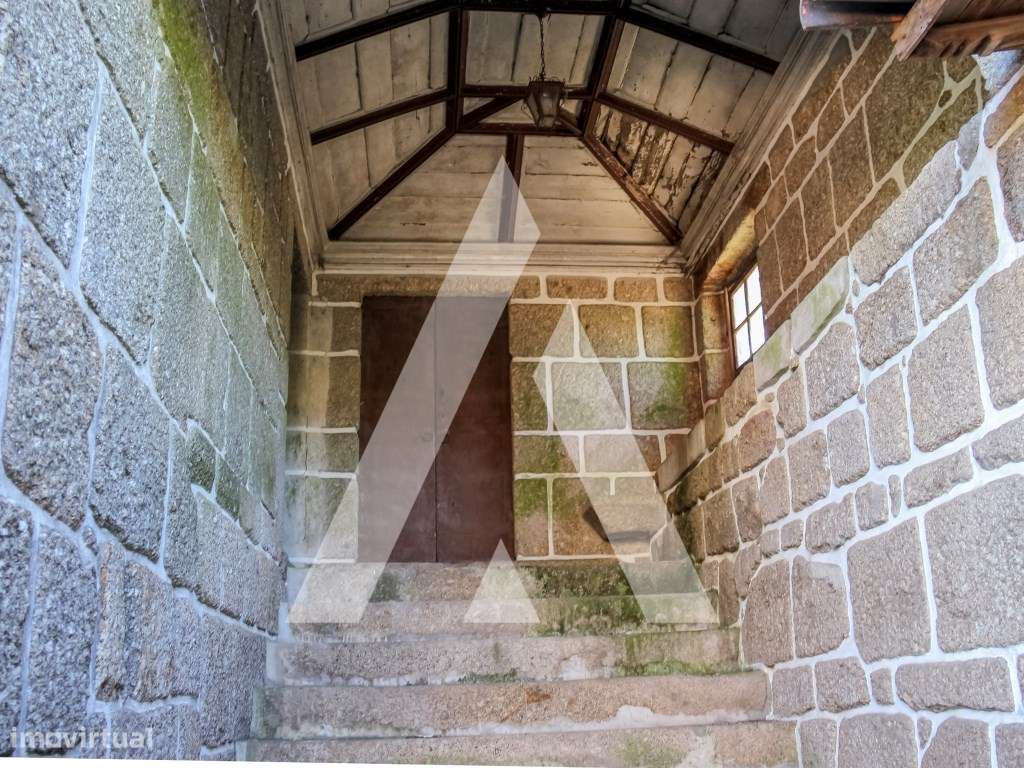 Quinta Nevogilde com Moradia T10, Capela, Celeiro e Acesso ao Rio S...-5