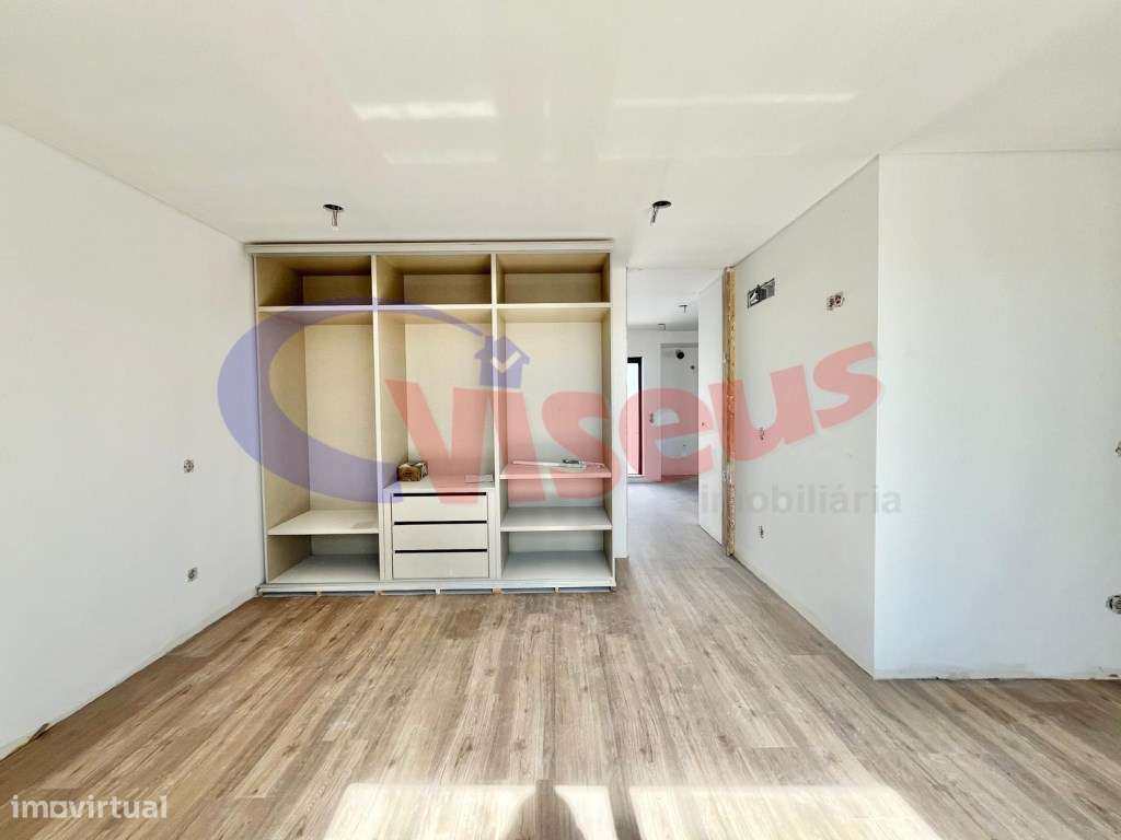 Apartamento T1 Penthouse com terraço.-13