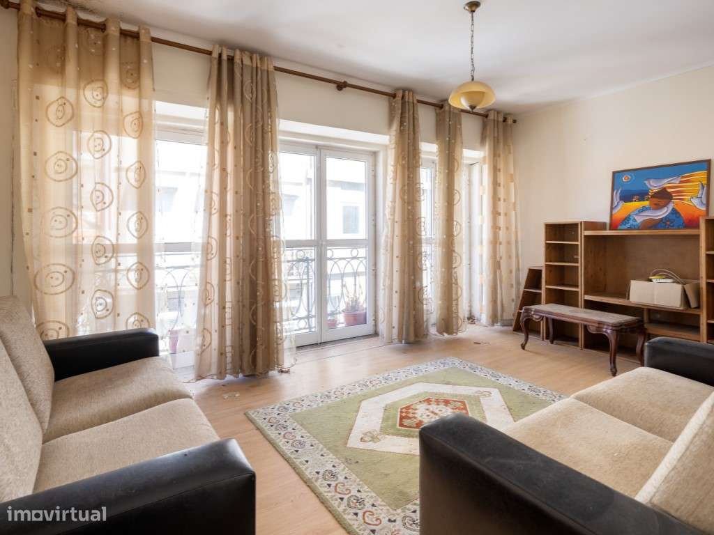 Prédio para Reabilitação no Centro Histórico de Vila Nova de Gaia-5
