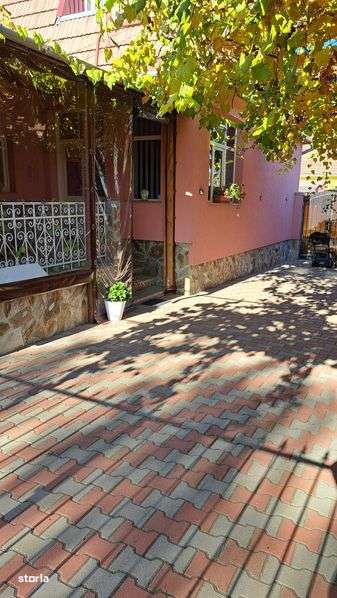 Casa tarian plus spatiu comercial - Imagine principală: 5/8