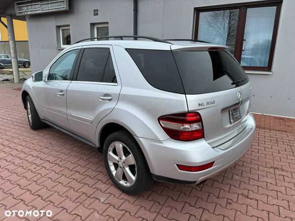 Mercedes-Benz ML 350 4-Matic - 9