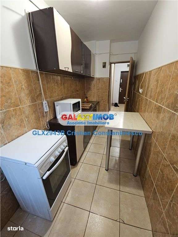 Garsoniera 40mp, decomandata - Vlad Dracul,Vitan,Timpuri Noi,Bloc 1992-3