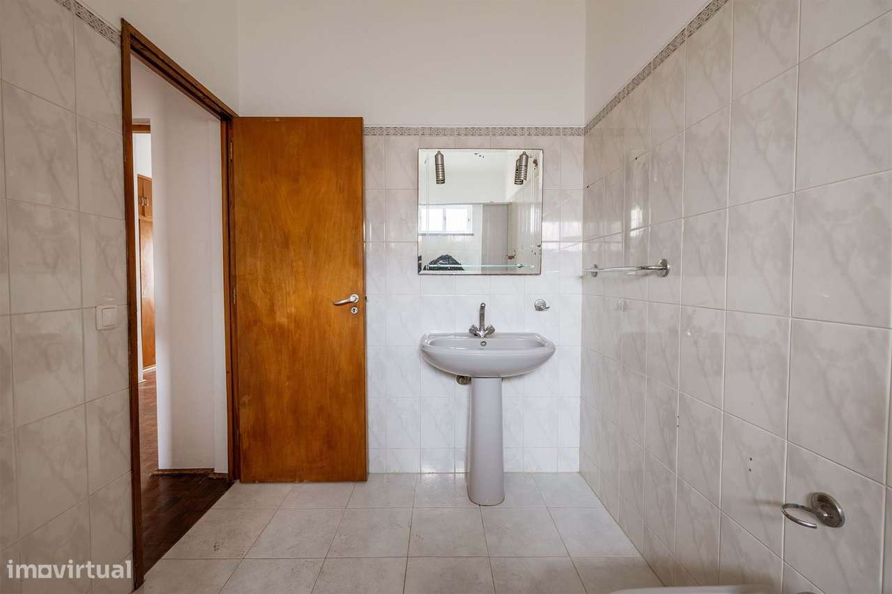 MORADIA EM BANDA T2 COM GARAGEM, CENTRO HISTÓRICO DE LAGOS-11