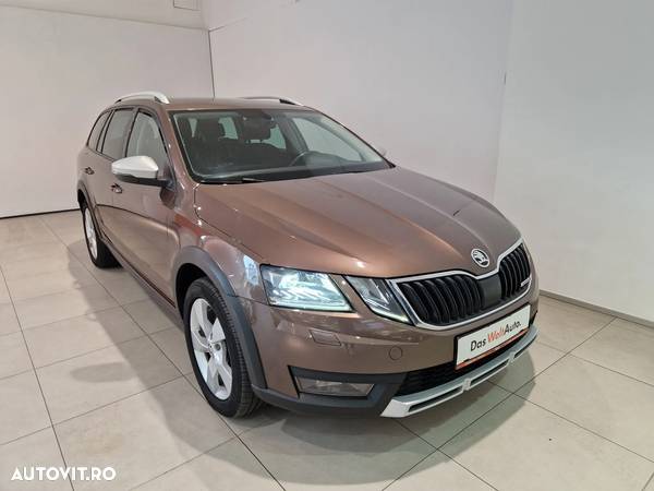 Skoda Octavia Combi Diesel 2.0 TDI 4X4 DSG Scout - 5