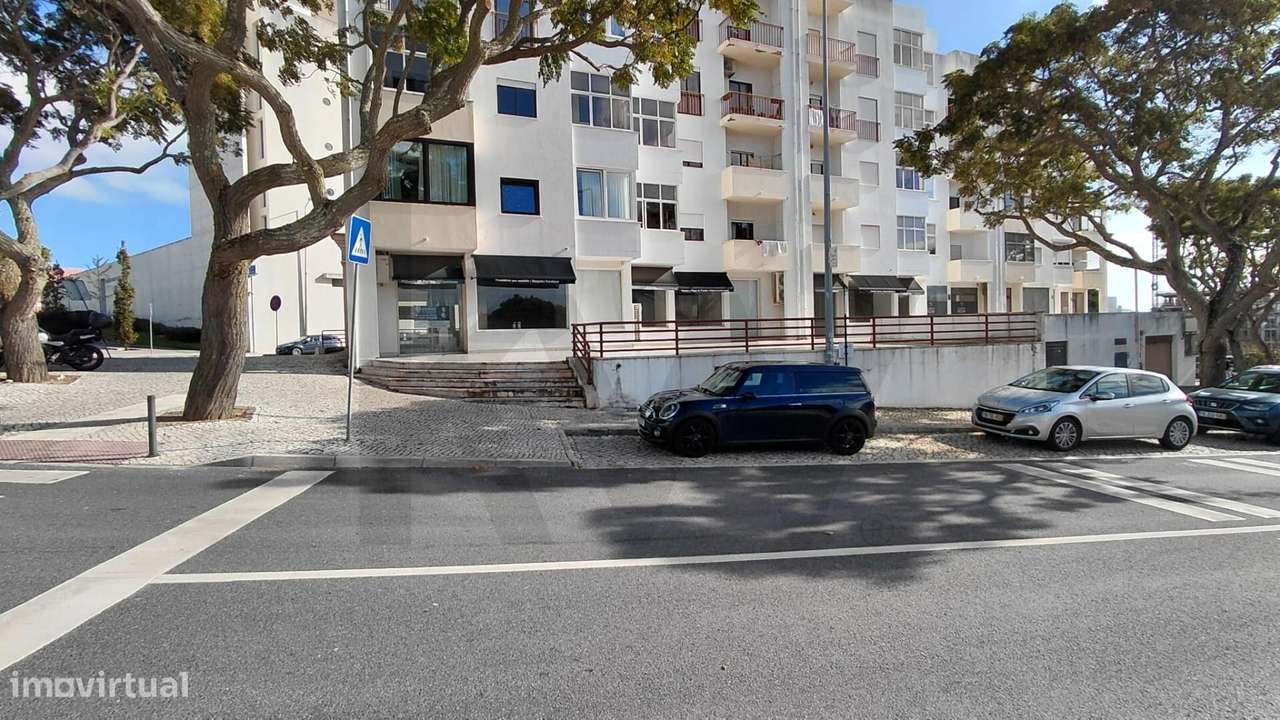 Oportunidade Excecional: Espaço Comercial de Prestígio em Cascais (796 - Grande imagem: 4/44