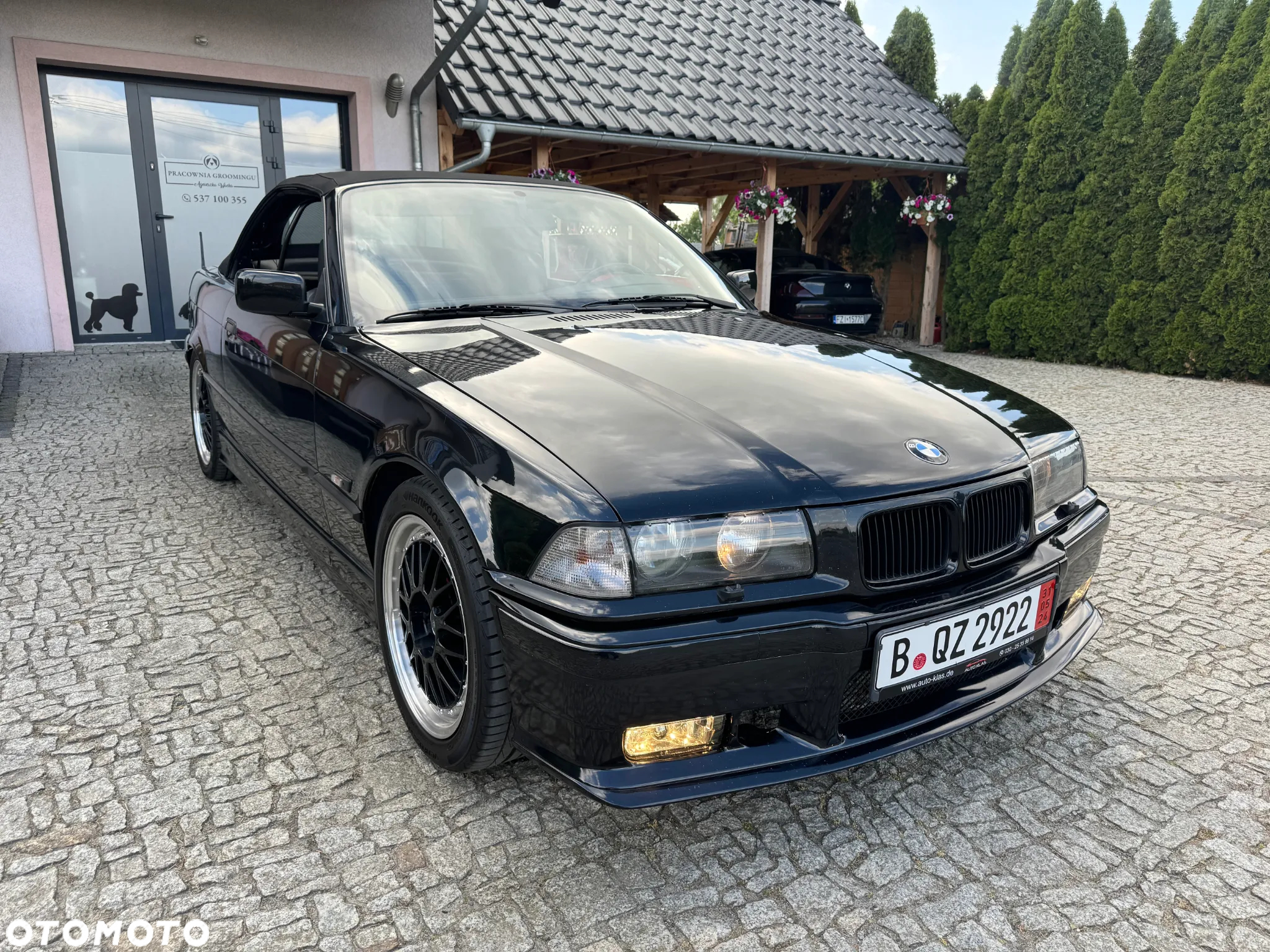 BMW Seria 3 318i Cabriolet - 12