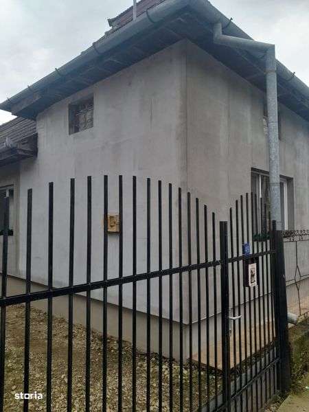 Casa de vanzare plus teren - Imagine principală: 5/6