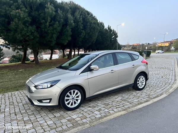 Ford Focus 1.0 EcoBoost S&S COOL&CONNECT DESIGN - 8