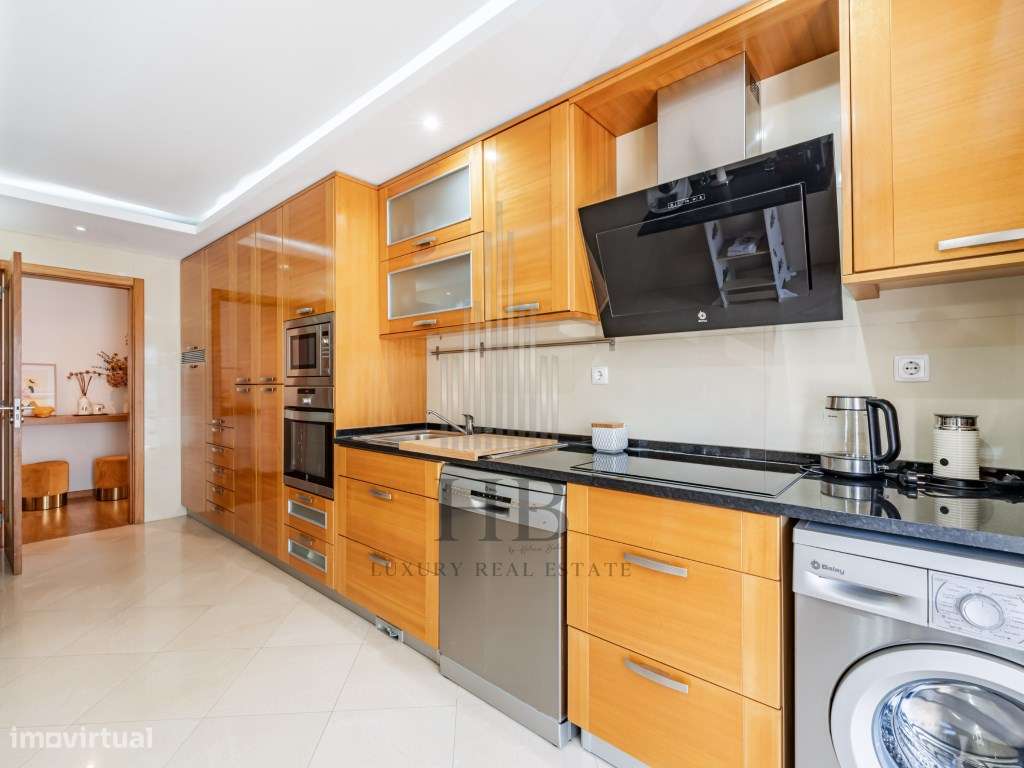 Apartamento T4 nos Terraços do Marquês c/ Garagem | Oeiras-6
