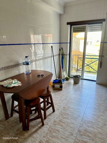 Vendo Apartamento T.3 - Com parqueamento a 70 Mts da Praia em Nazaré-12
