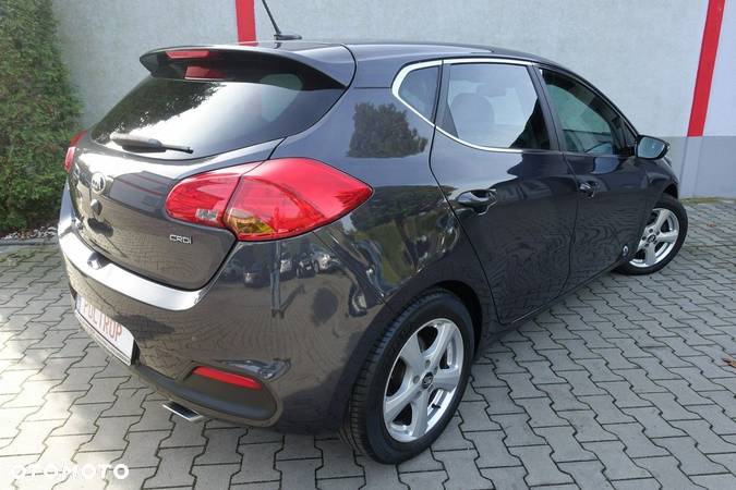 Kia Ceed - 7