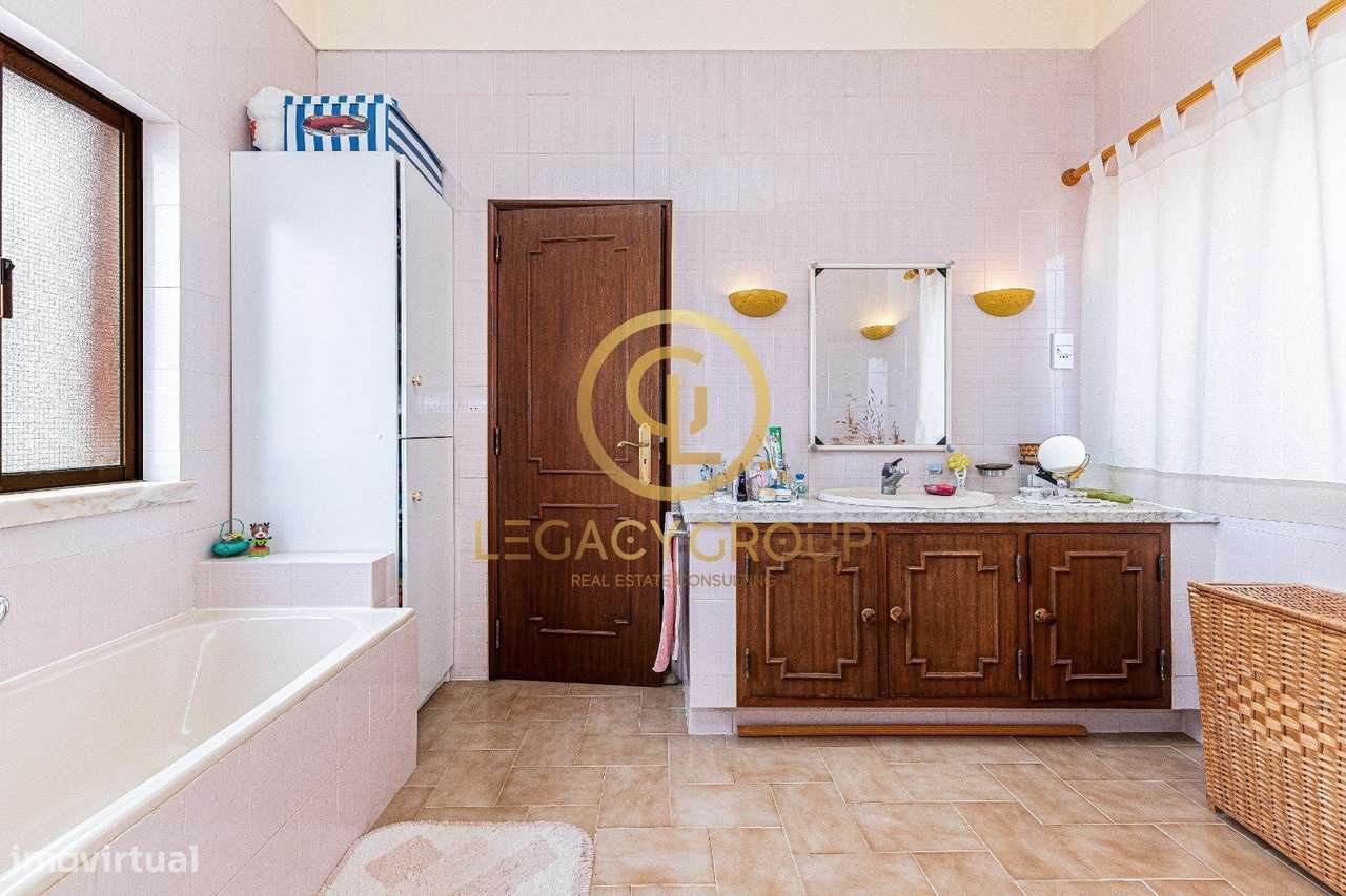 Villa "Fiori" - Moradia 7 quartos inserida em lote de 7.840m2!!-34